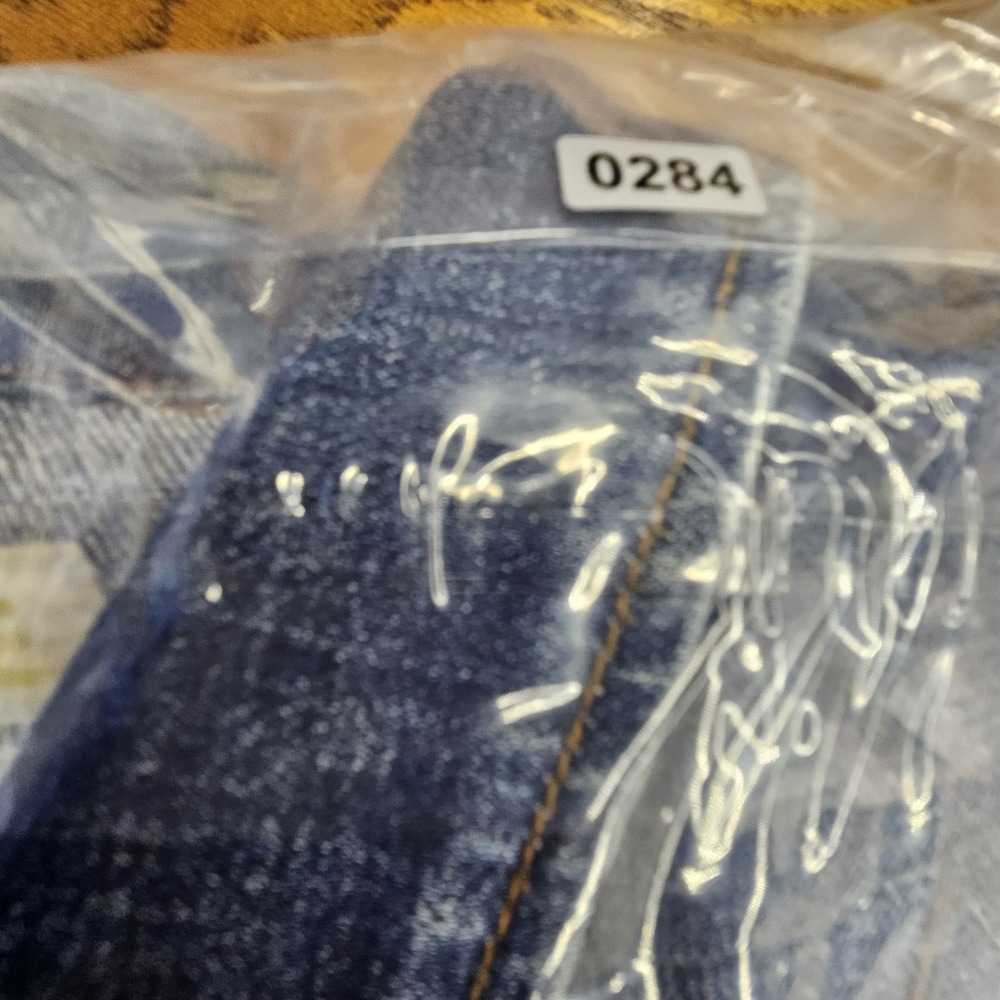 J Crew Women's Large Denim Blue Jean Jacket 90s Classic Style Cotton Trucker - Picture 10 of 10
